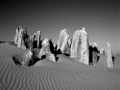 120px_pinnacles_western_australia.jpg